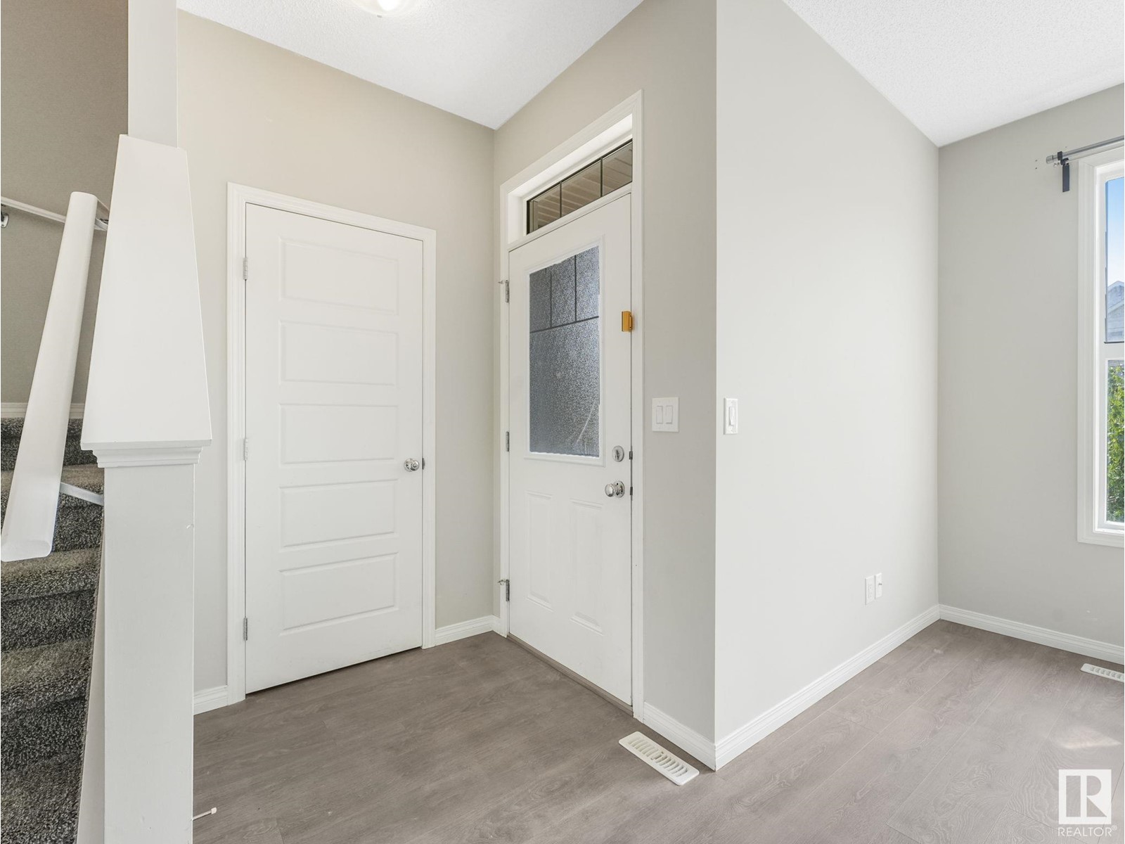 8130 Chappelle Wy Sw, Edmonton, Alberta  T6W 3R2 - Photo 8 - E4440533