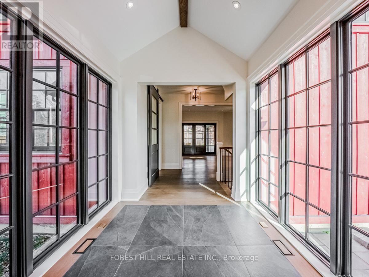 7089 Second Line W, Mississauga (Meadowvale Village), Ontario  L5W 1A1 - Photo 4 - W12062134