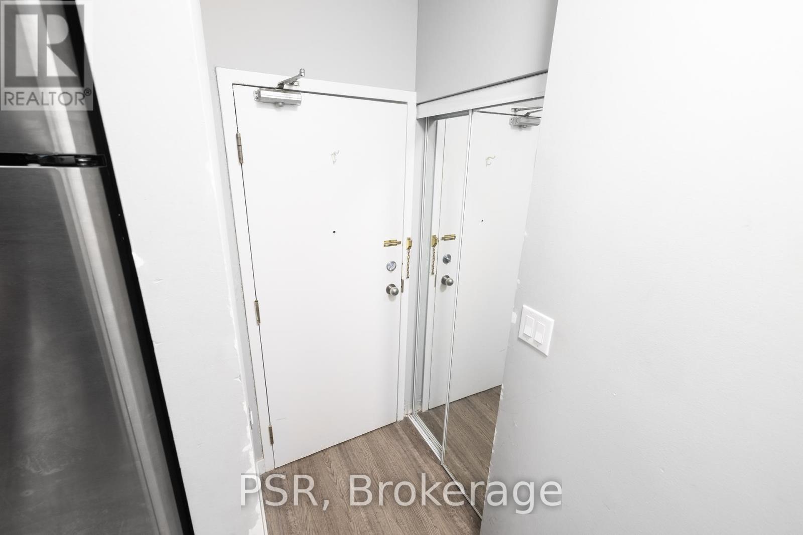 5 - 205 Gerrard Street E, Toronto, Ontario  M5A 2E7 - Photo 15 - C12198754