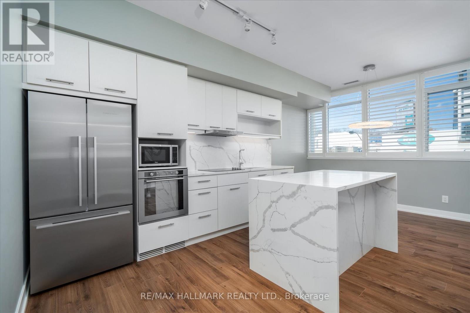 208 - 170 Chiltern Hill Road, Toronto, Ontario  M6C 0A9 - Photo 12 - C12198760