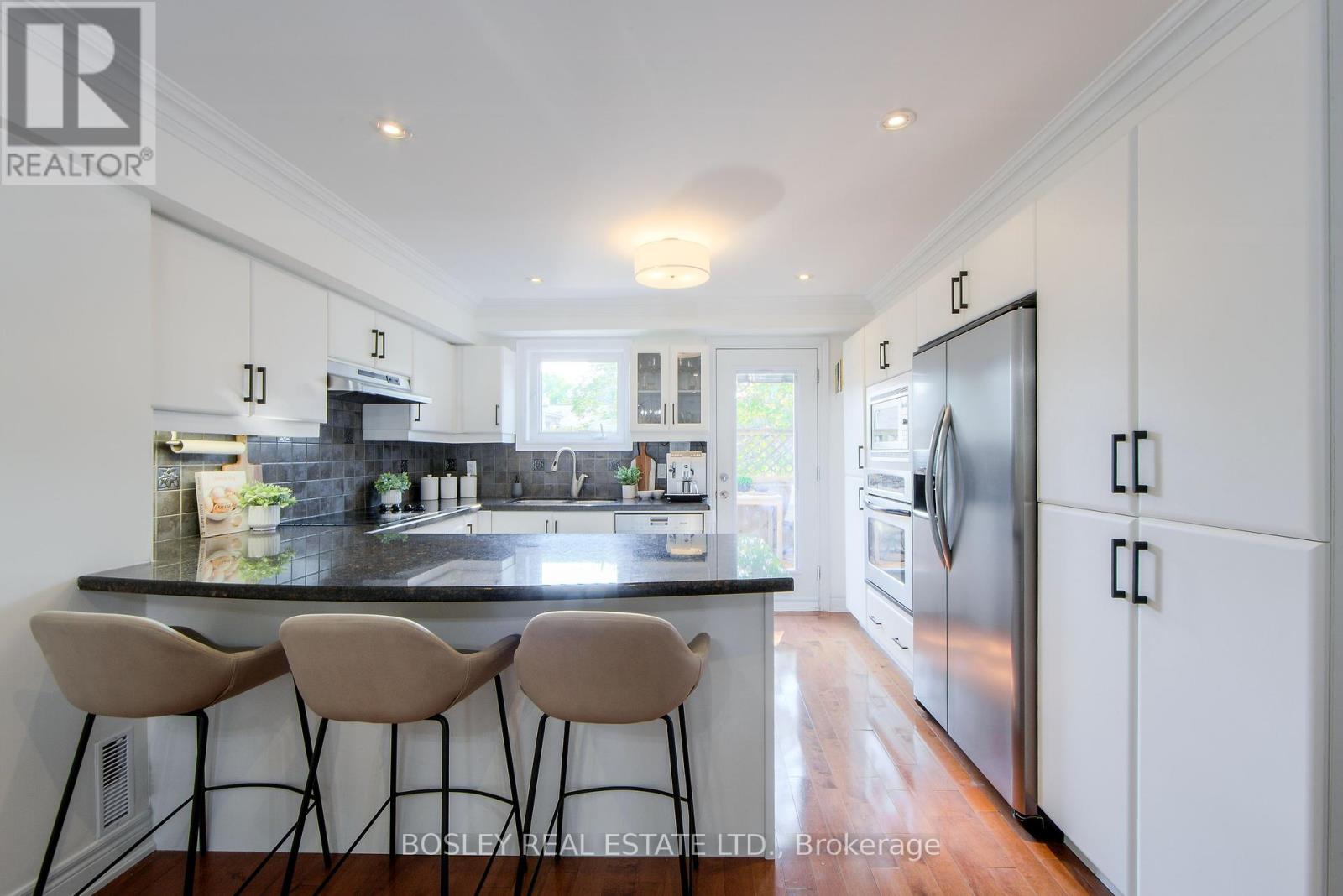 188 Mccaul Street, Toronto, Ontario  M5T 1W5 - Photo 10 - C12198784