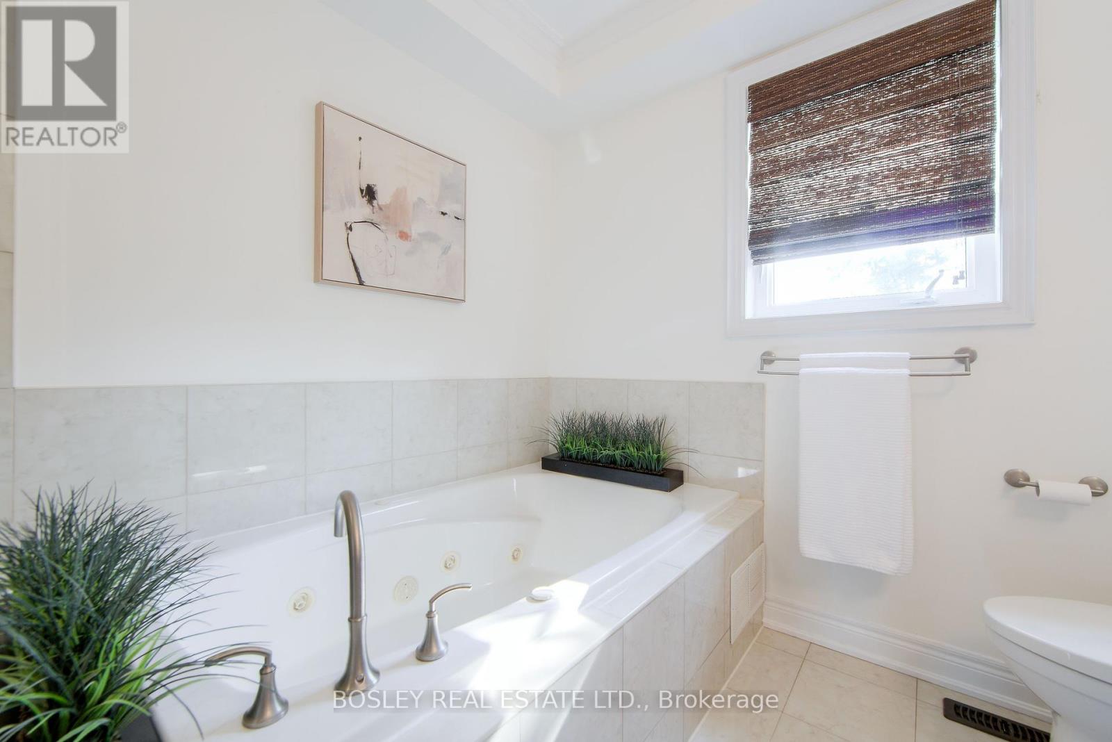 188 Mccaul Street, Toronto, Ontario  M5T 1W5 - Photo 24 - C12198784