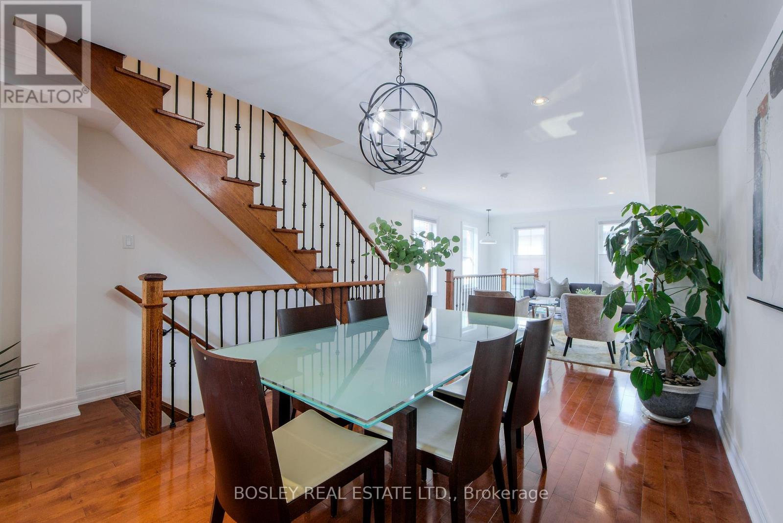 188 Mccaul Street, Toronto, Ontario  M5T 1W5 - Photo 8 - C12198784