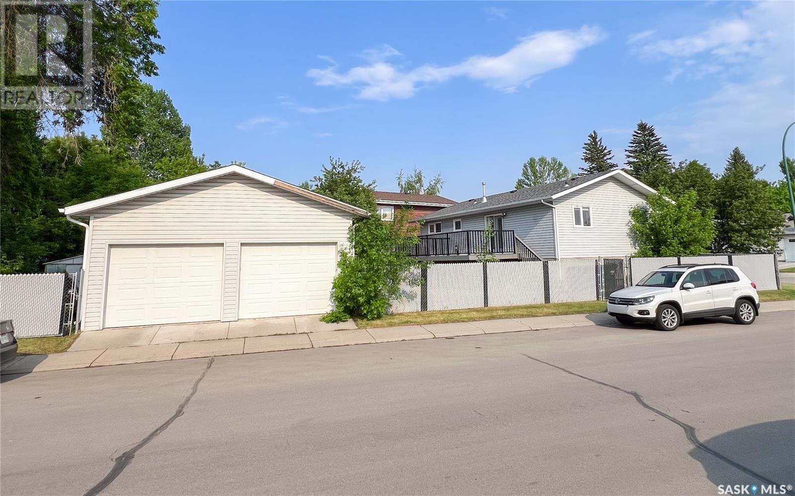 602 Tobin Way, Saskatoon, Saskatchewan  S7K 4P2 - Photo 32 - SK008464