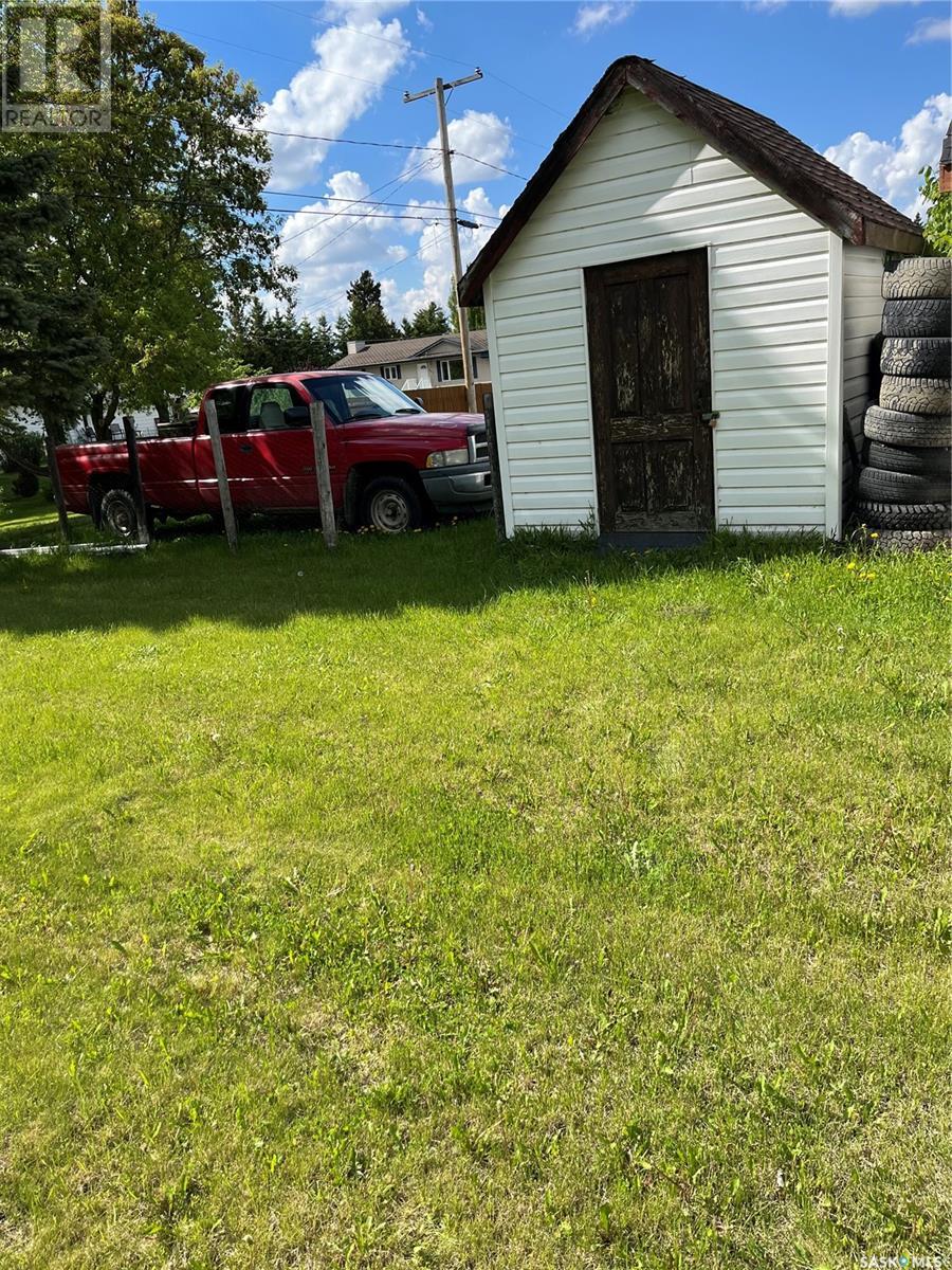 412 1st Avenue, Buchanan, Saskatchewan  S0A 0J0 - Photo 40 - SK008360