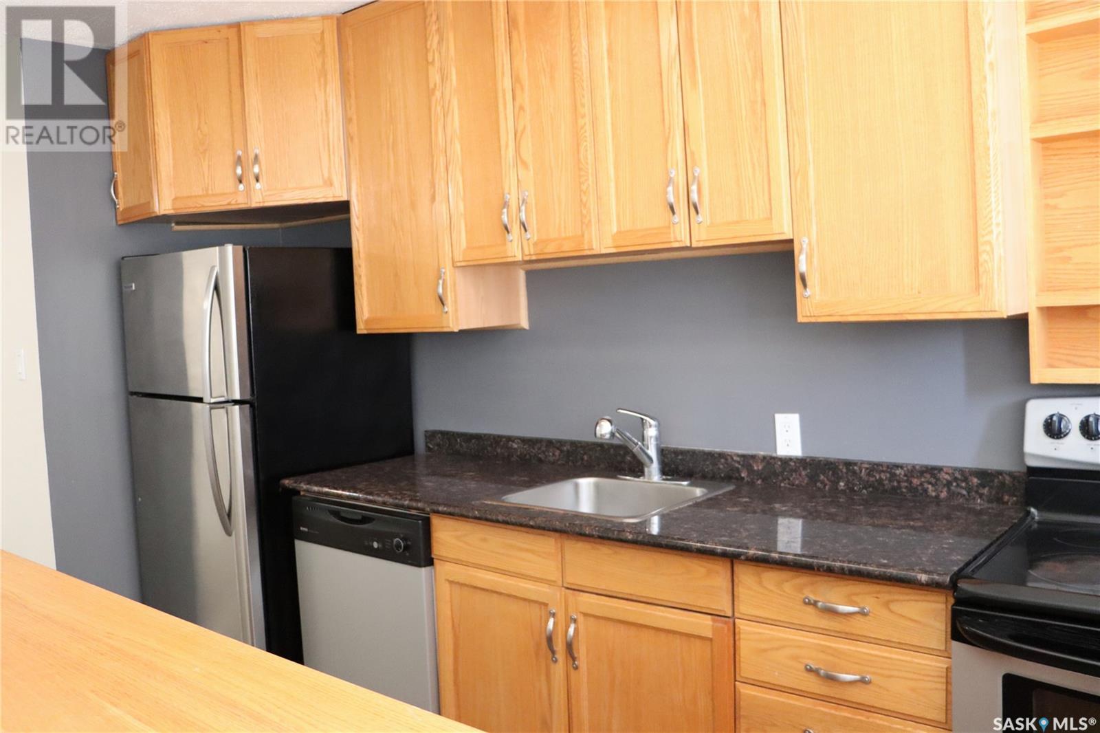 Property at 3 1604 Main STREET image 3