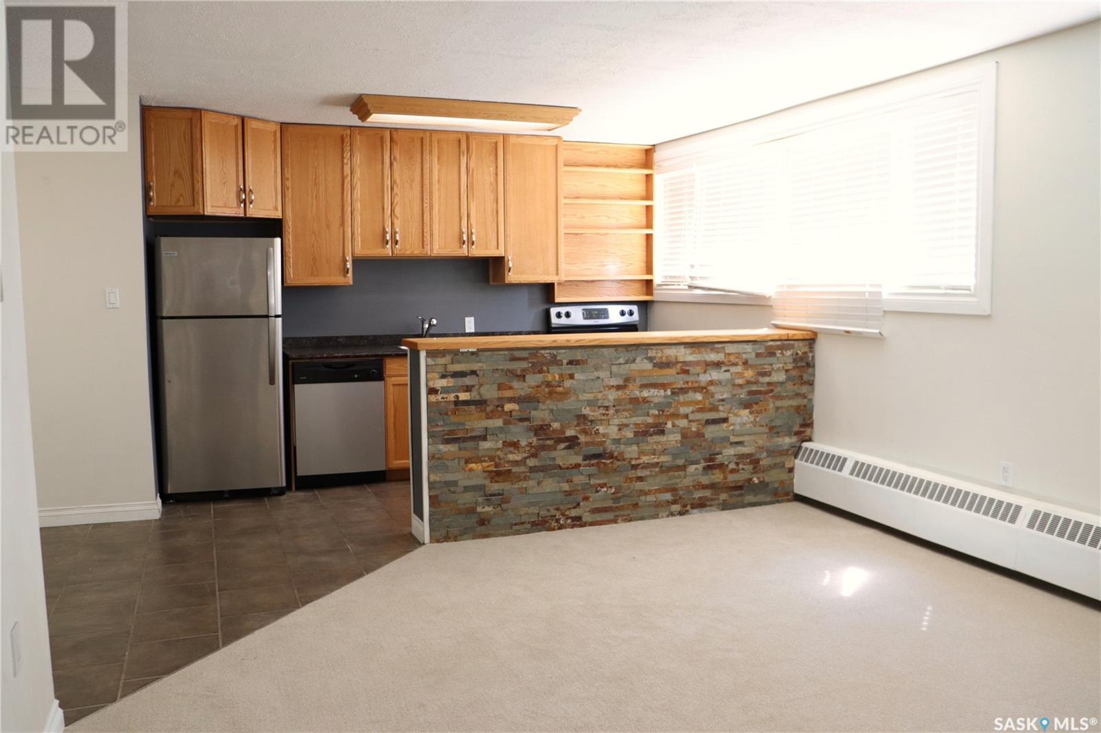 Property at 3 1604 Main STREET image 4