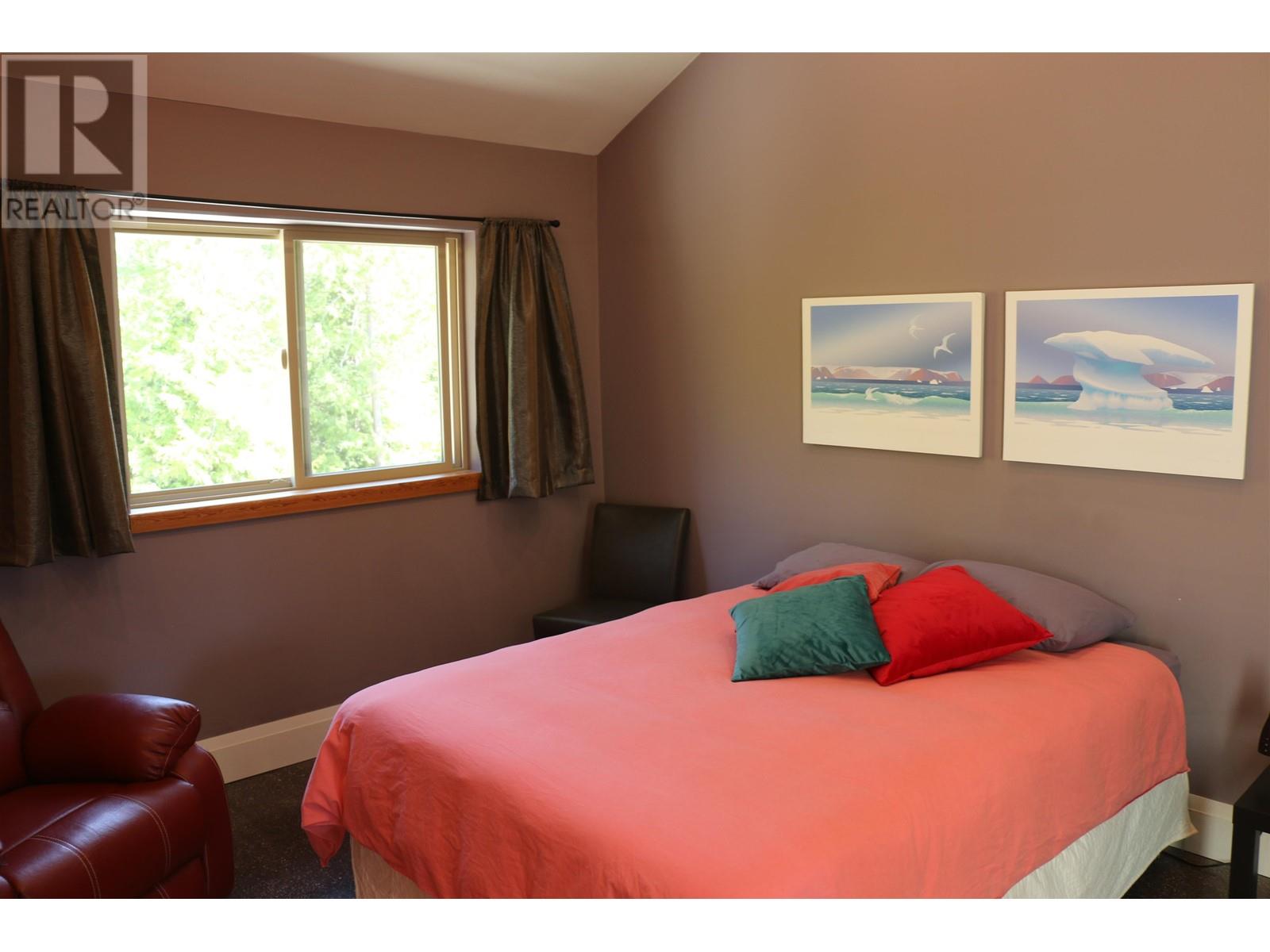 10664 Wood Bay Heights Road, Halfmoon Bay, British Columbia  V7Z 1B8 - Photo 24 - R3004430
