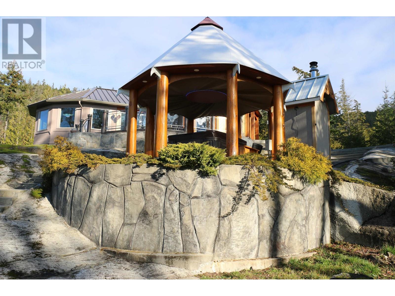 10664 Wood Bay Heights Road, Halfmoon Bay, British Columbia  V7Z 1B8 - Photo 5 - R3004430