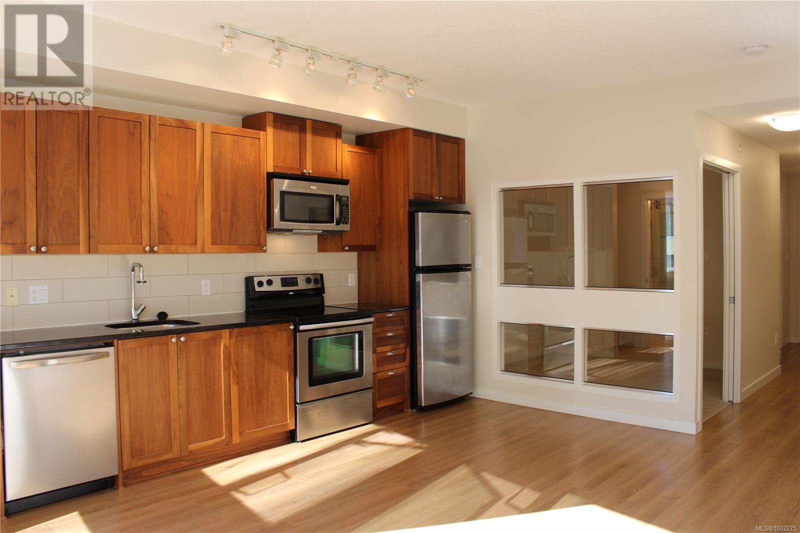 Property at 320 99 Chapel St image 5
