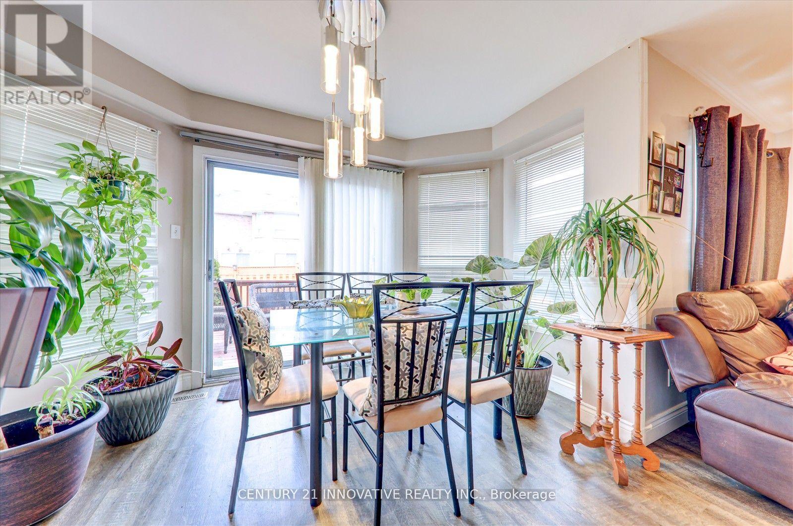 560 Steeple Hill, Pickering, Ontario  L1V 5Z3 - Photo 8 - E12198904