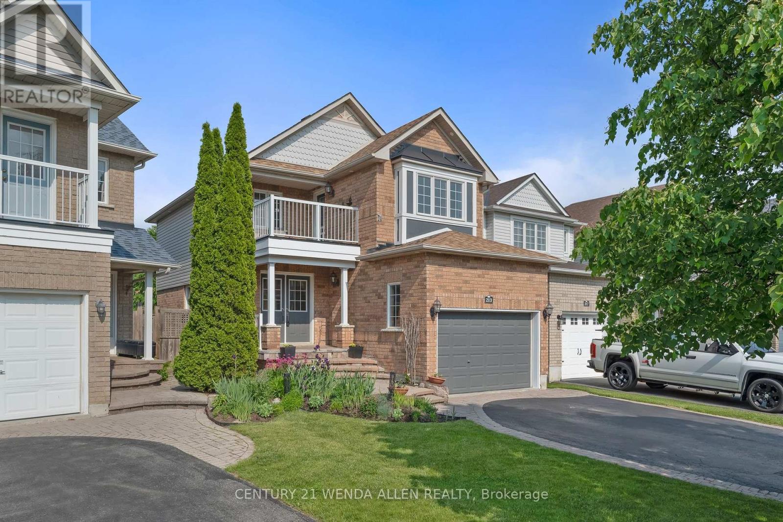 213 Madden Place, Clarington, Ontario  L1C 5K4 - Photo 3 - E12199158