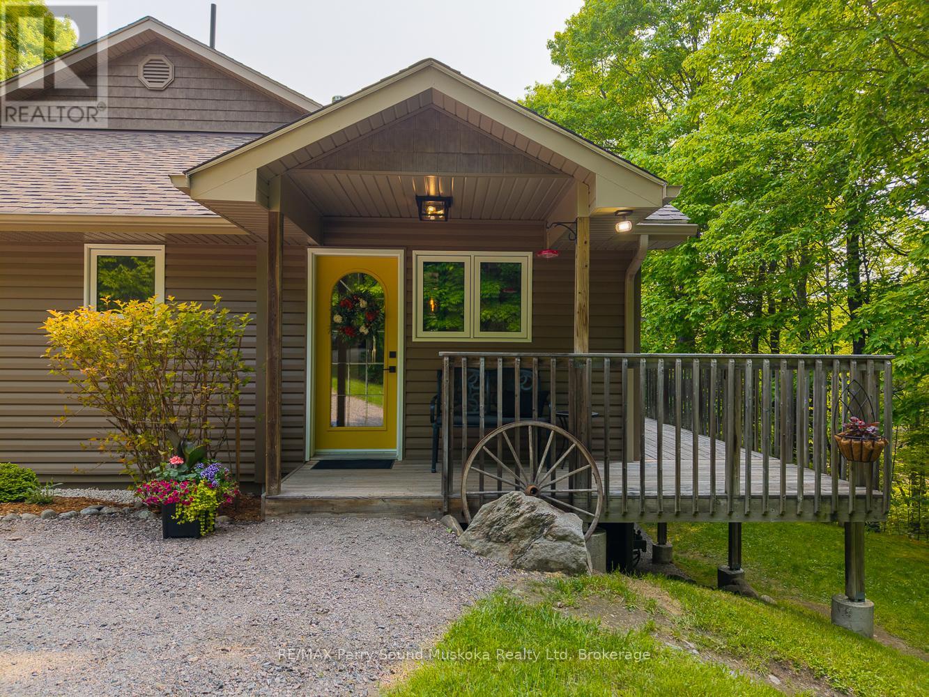 456 North Meadowcove Road, Whitestone (Hagerman), Ontario  P0A 1G0 - Photo 7 - X12198089