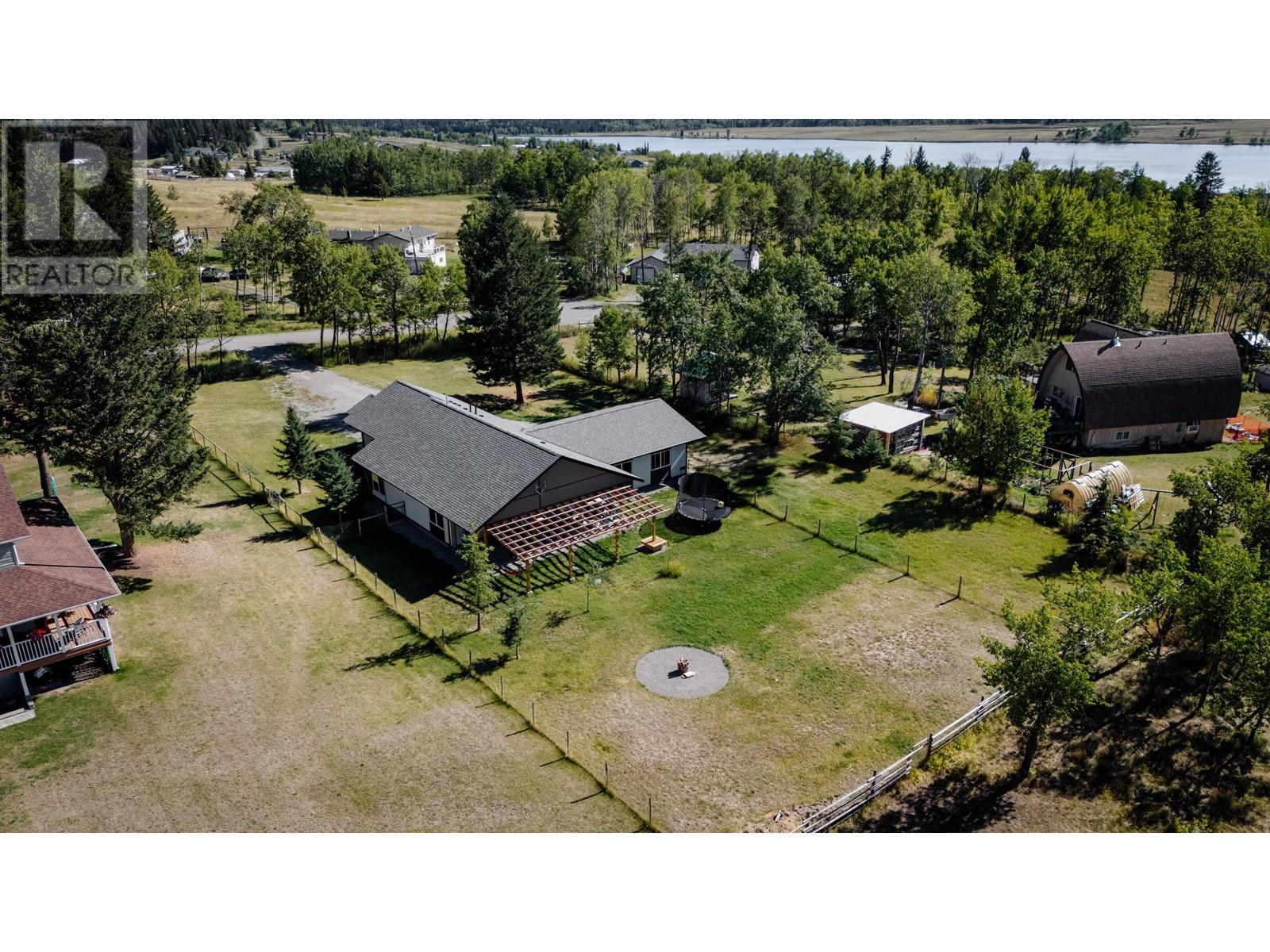 5070 Kinncum Place, 108 Mile Ranch, British Columbia  V0K 2Z0 - Photo 11 - R3011842