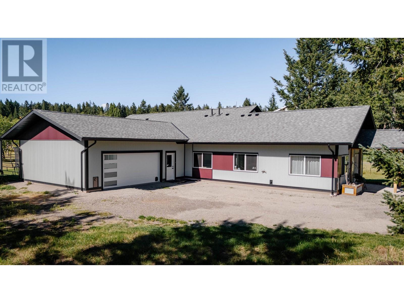 5070 Kinncum Place, 108 Mile Ranch, British Columbia  V0K 2Z0 - Photo 15 - R3011842