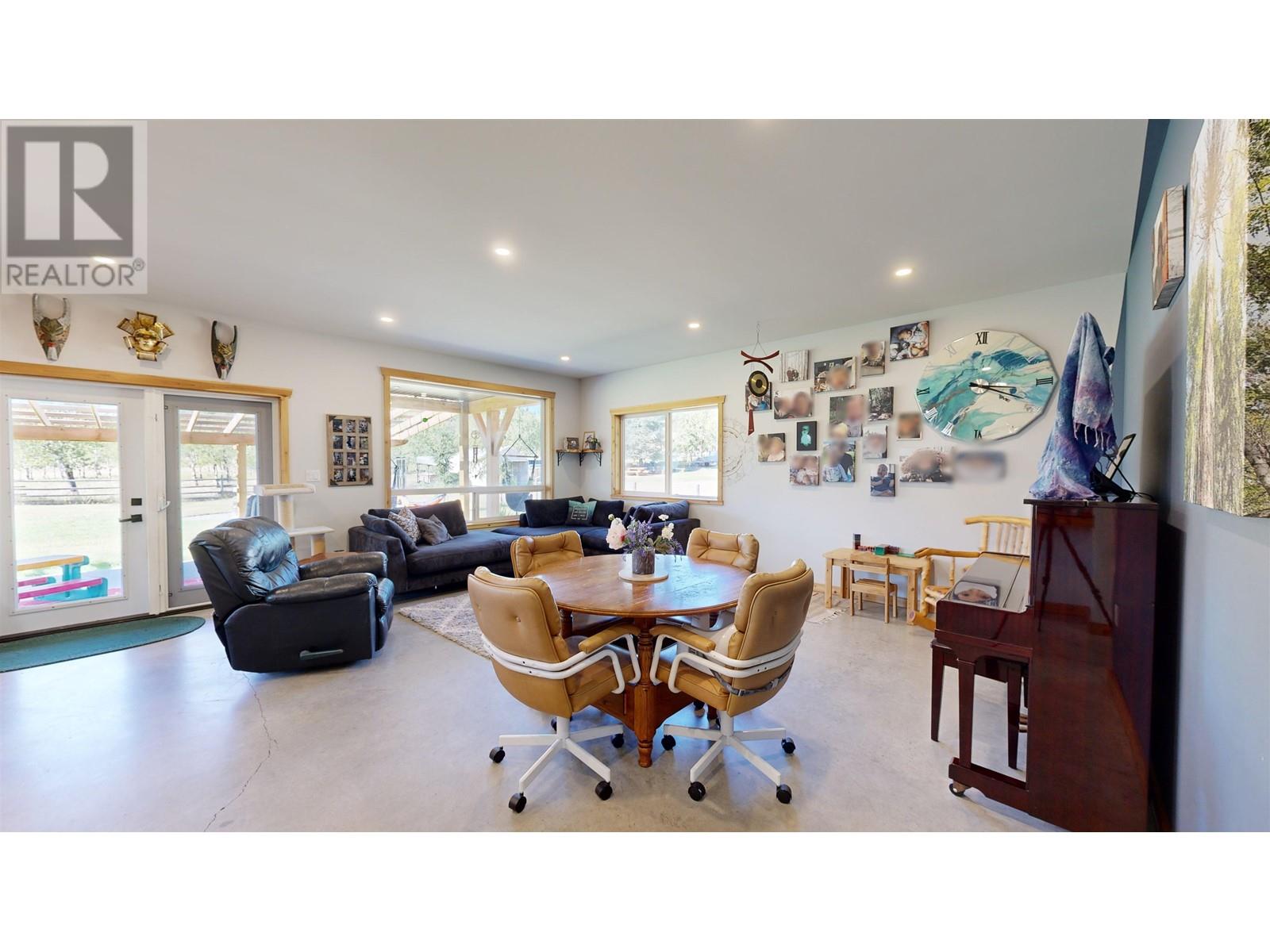 5070 Kinncum Place, 108 Mile Ranch, British Columbia  V0K 2Z0 - Photo 22 - R3011842