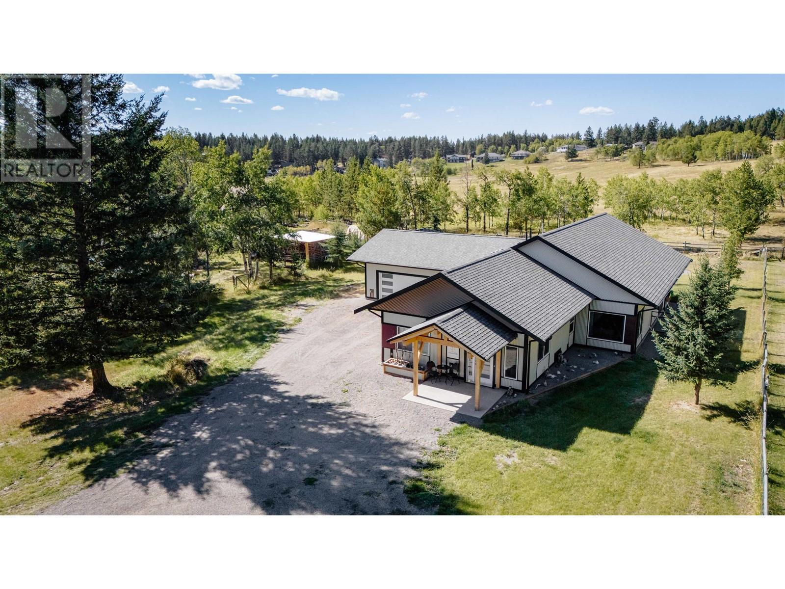 5070 Kinncum Place, 108 Mile Ranch, British Columbia  V0K 2Z0 - Photo 6 - R3011842