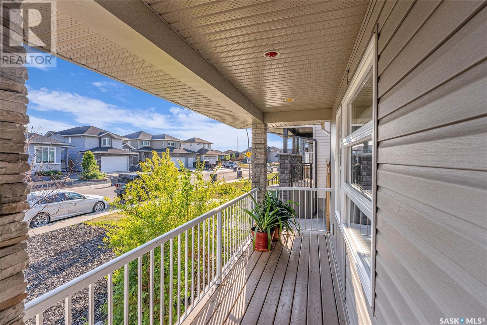 Property at 911 Kloppenburg CRESCENT image 2