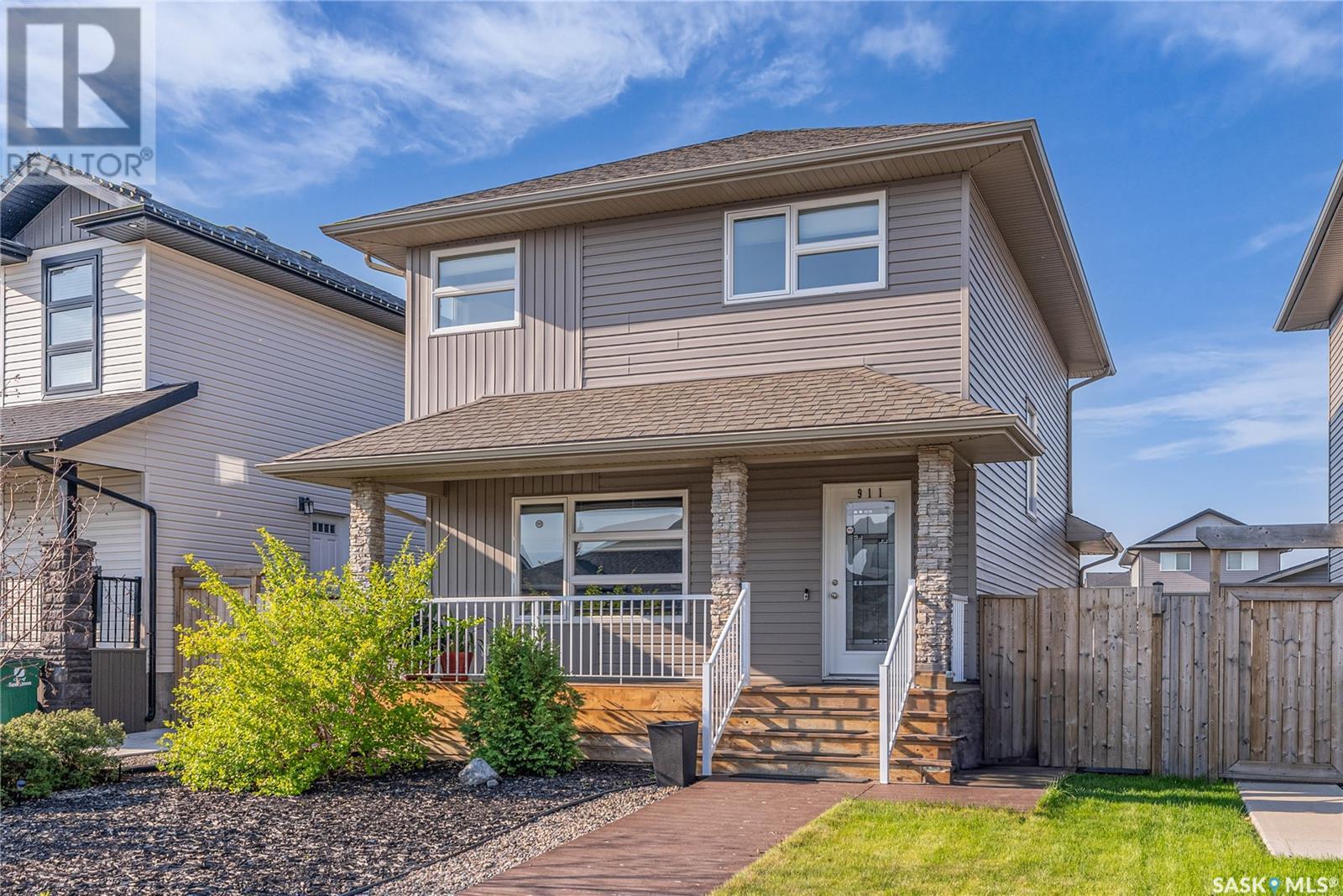 Property at 911 Kloppenburg CRESCENT image 1