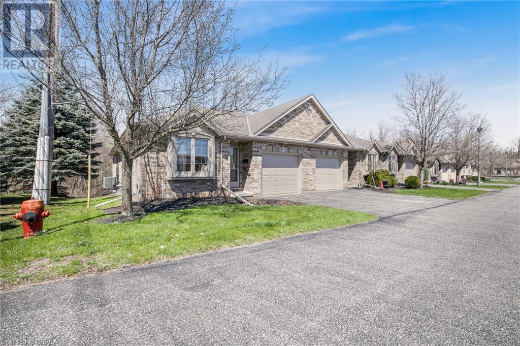 633 Park Road N Unit# 1, Brantford, Ontario  N3R 8B6 - Photo 2 - 40737985