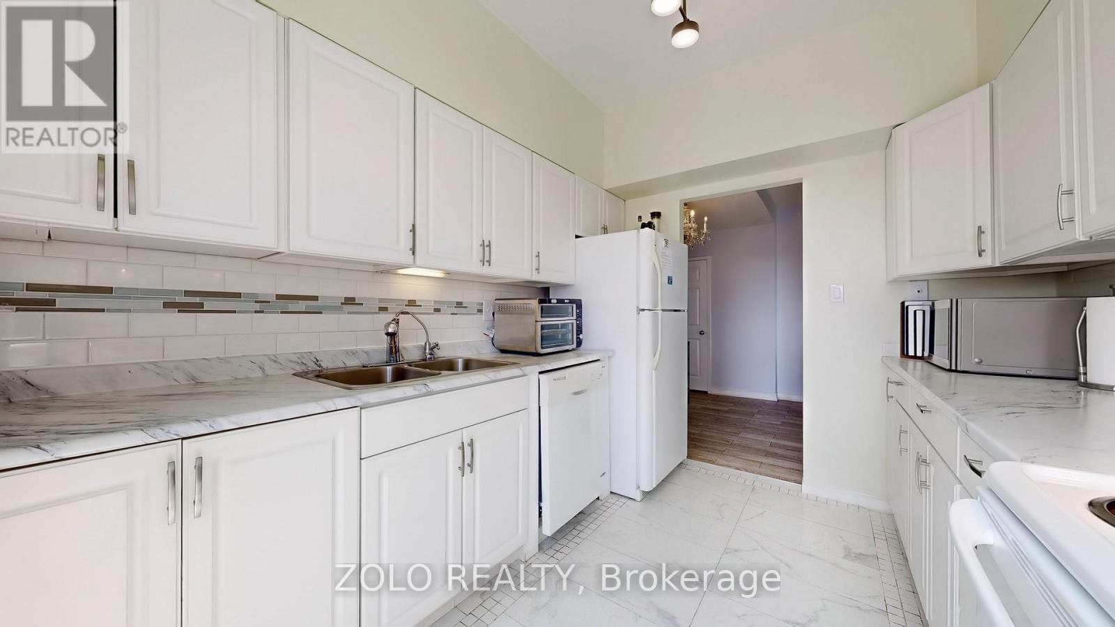 Ph4 - 9 Chalmers Road, Richmond Hill, Ontario  L4B 3N3 - Photo 16 - N12198751