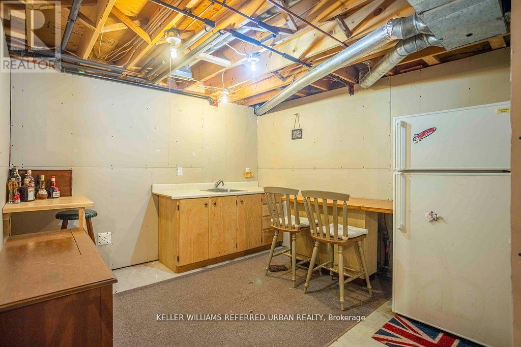 32 Nelson Circle, Newmarket, Ontario  L3X 1R1 - Photo 38 - N12198838