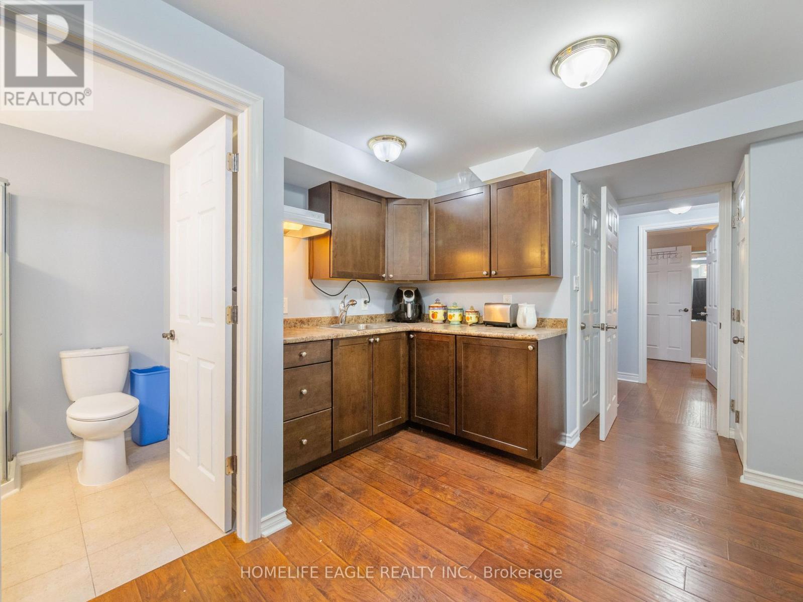 27 Mccann Crescent, Bradford West Gwillimbury, Ontario  L3Z 0G6 - Photo 33 - N12198884