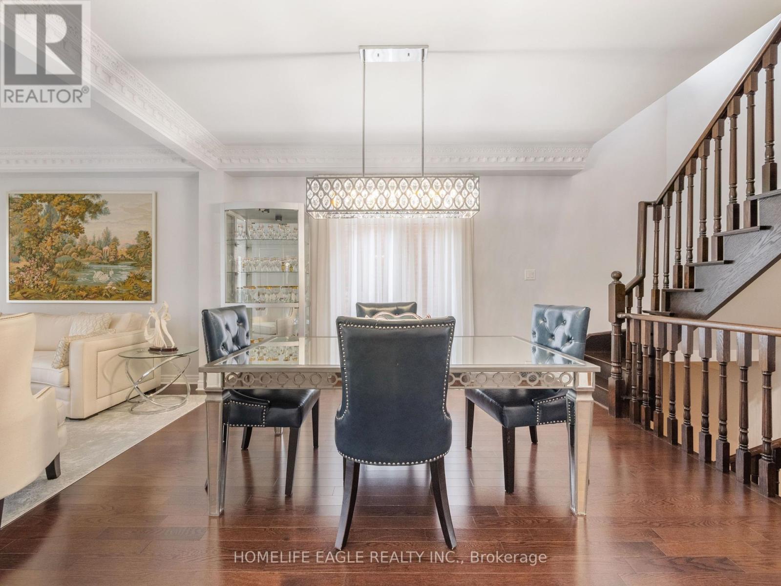 27 Mccann Crescent, Bradford West Gwillimbury, Ontario  L3Z 0G6 - Photo 7 - N12198884