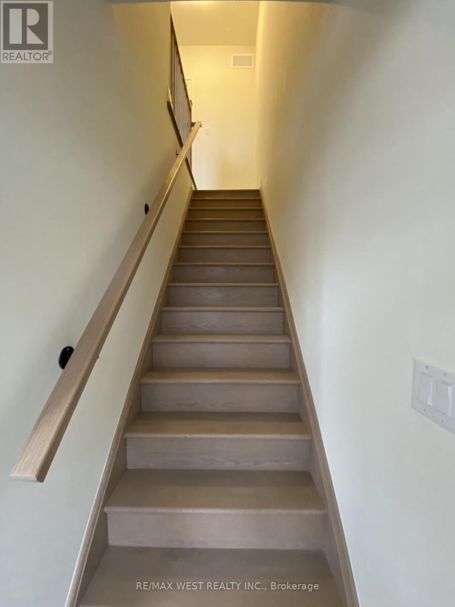 2 - 370 Red Maple Road, Richmond Hill, Ontario  L4C 6P5 - Photo 24 - N12198952