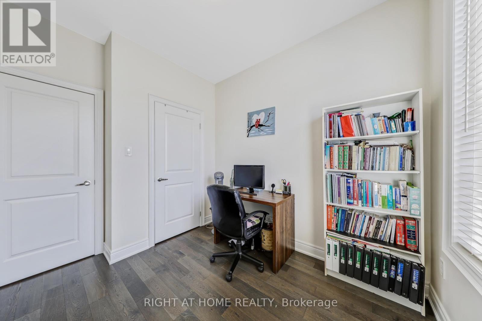 16 Lasalle Lane, Richmond Hill, Ontario  L4C 7V6 - Photo 43 - N12198975