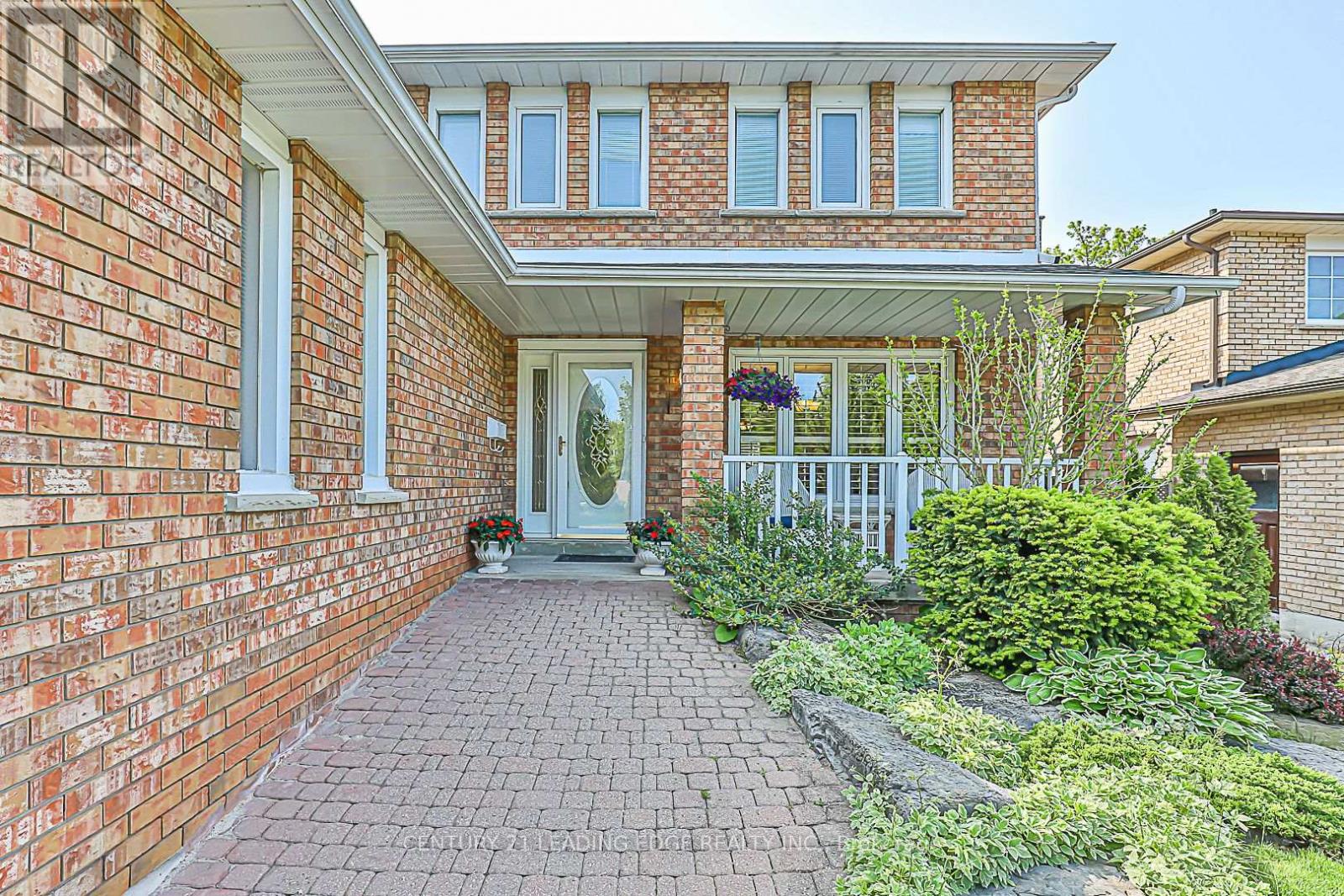 382 Raymerville Drive, Markham, Ontario  L3P 6M1 - Photo 4 - N12199027