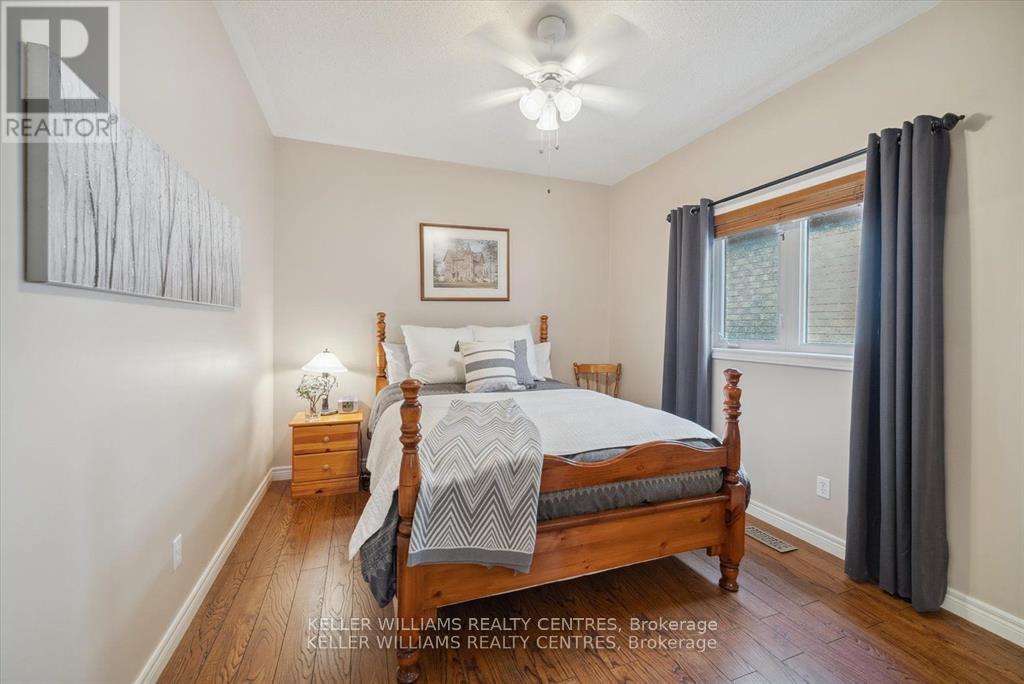 1076 Broughton Lane, Newmarket, Ontario  L3X 2L6 - Photo 21 - N12199041