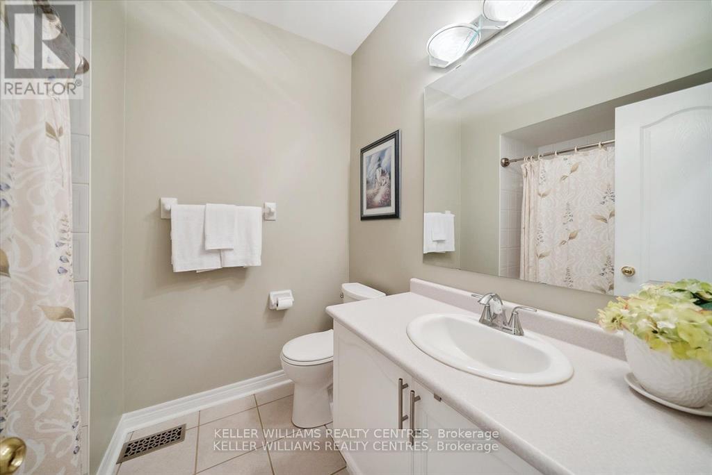 1076 Broughton Lane, Newmarket, Ontario  L3X 2L6 - Photo 23 - N12199041