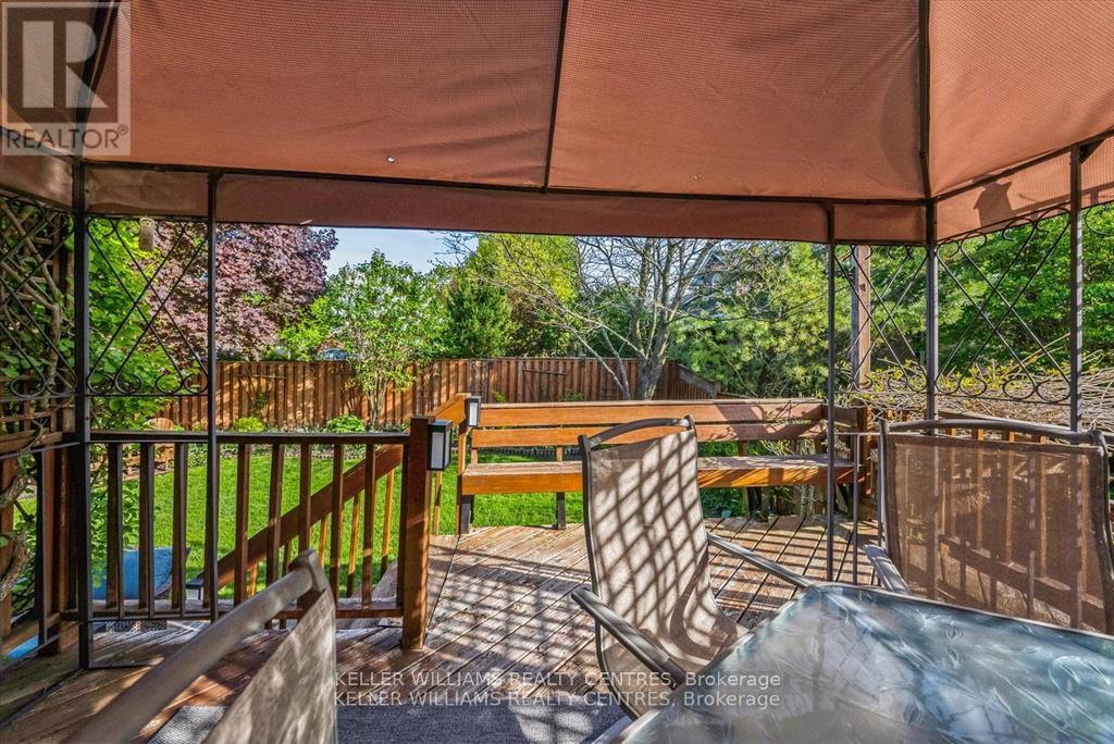 1076 Broughton Lane, Newmarket, Ontario  L3X 2L6 - Photo 34 - N12199041
