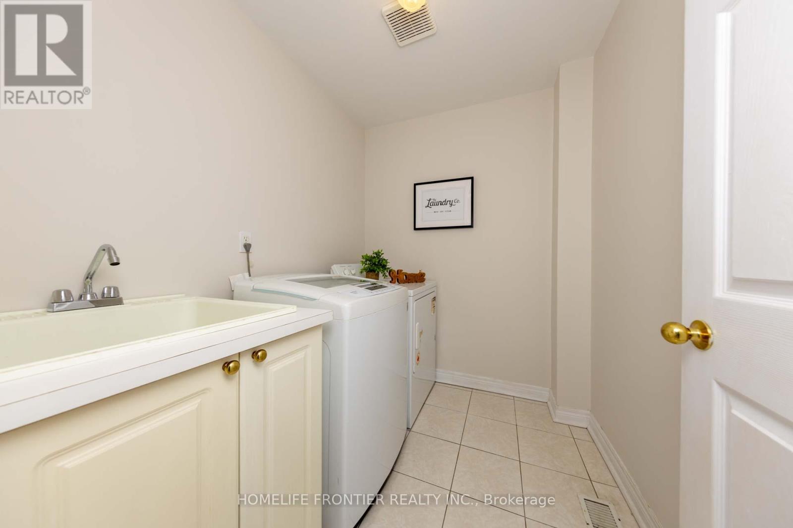 189 Frank Endean Road, Richmond Hill, Ontario  L4S 1S4 - Photo 13 - N12199060