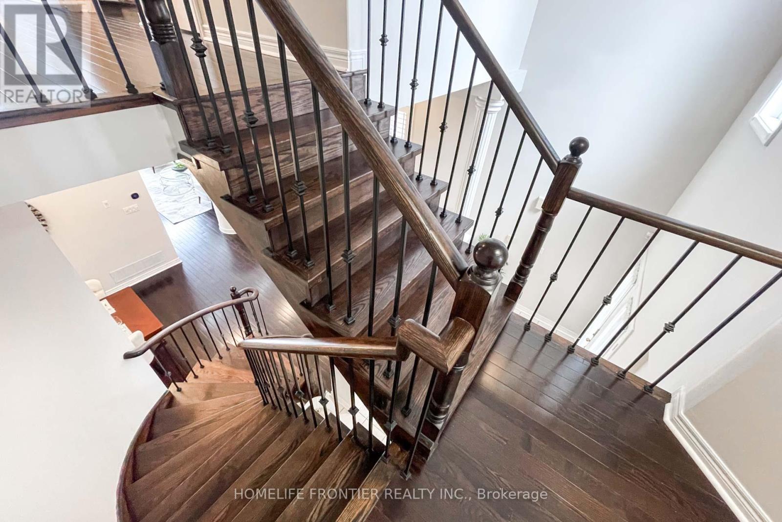 189 Frank Endean Road, Richmond Hill, Ontario  L4S 1S4 - Photo 15 - N12199060