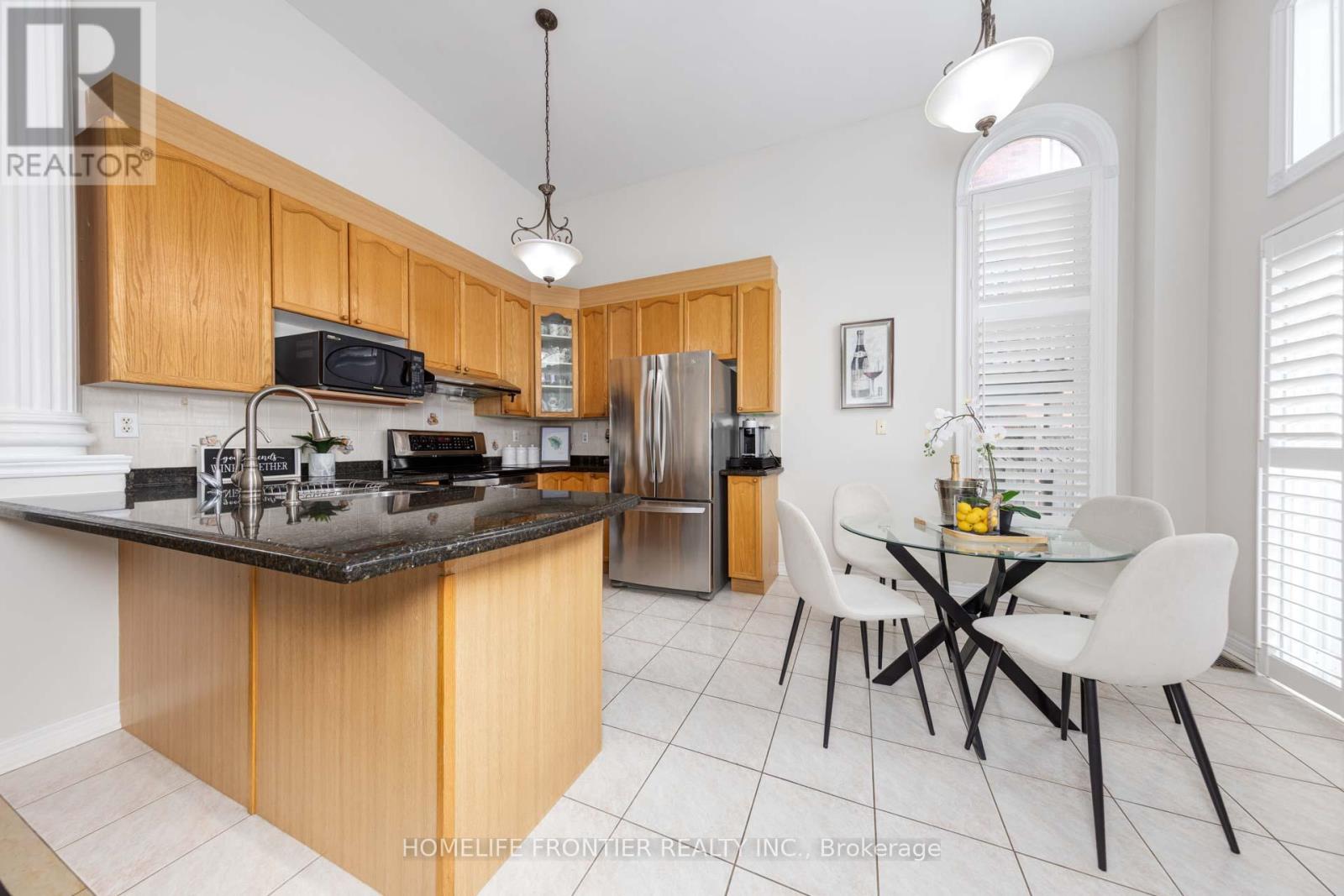 189 Frank Endean Road, Richmond Hill, Ontario  L4S 1S4 - Photo 7 - N12199060