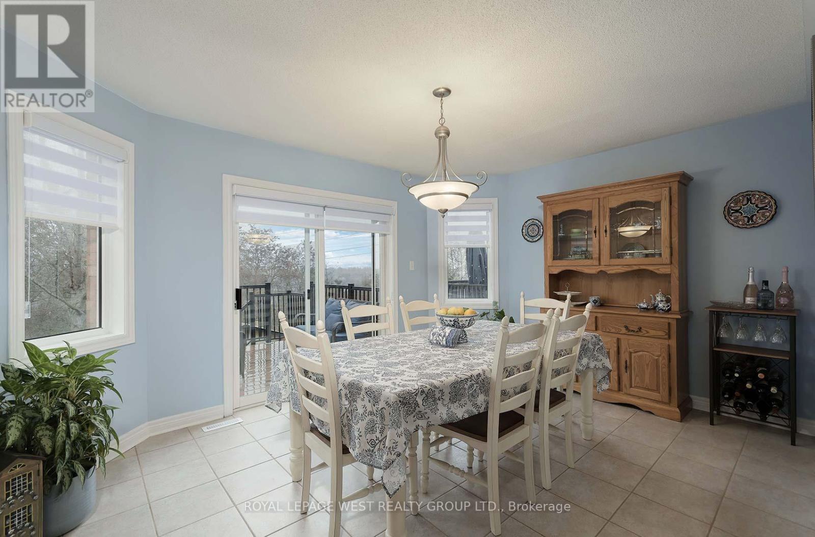 370 Royalpark Way, Vaughan, Ontario  L4H 1K1 - Photo 10 - N12199062