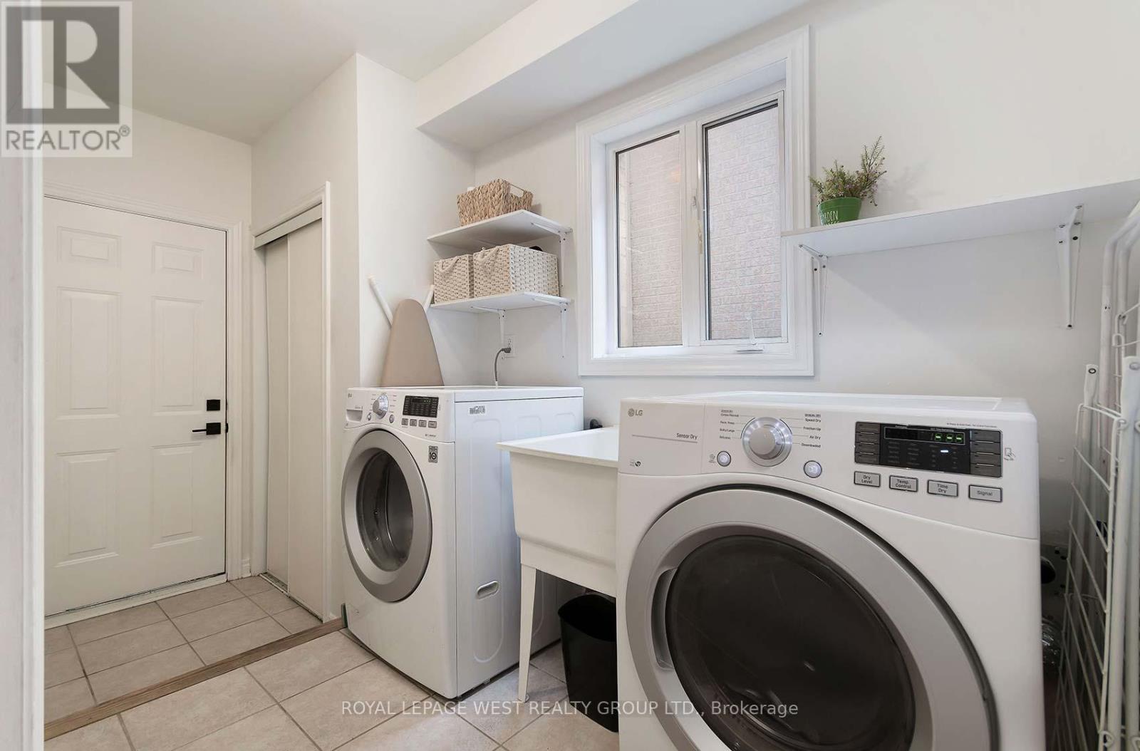 370 Royalpark Way, Vaughan, Ontario  L4H 1K1 - Photo 31 - N12199062
