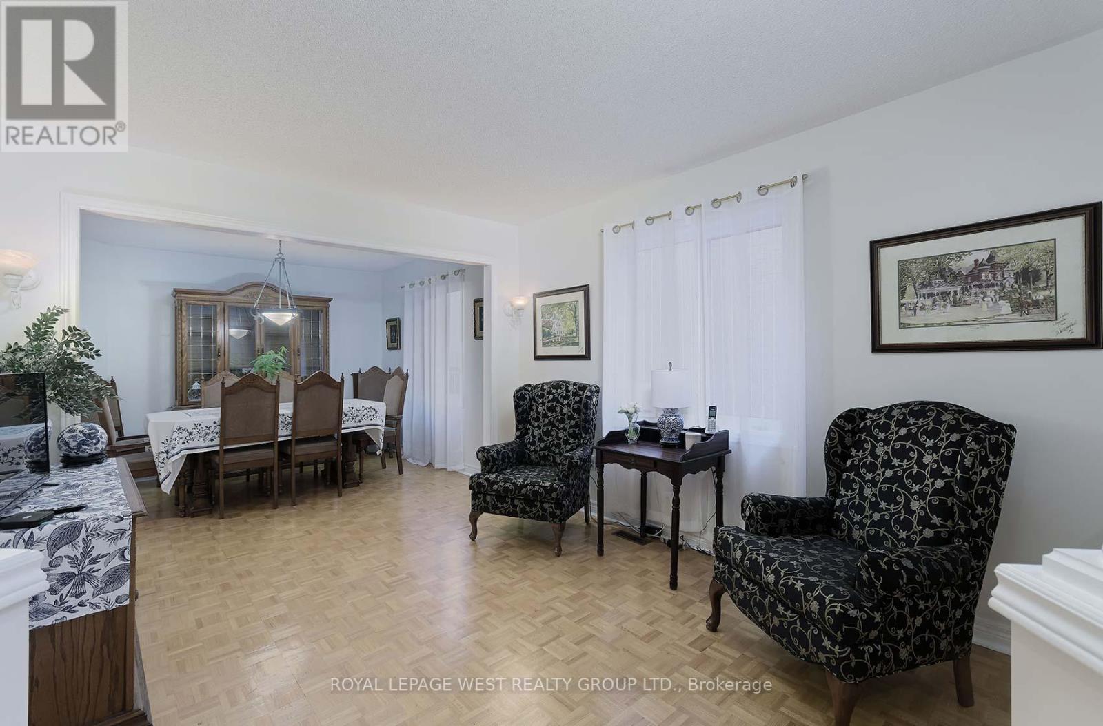 370 Royalpark Way, Vaughan, Ontario  L4H 1K1 - Photo 5 - N12199062