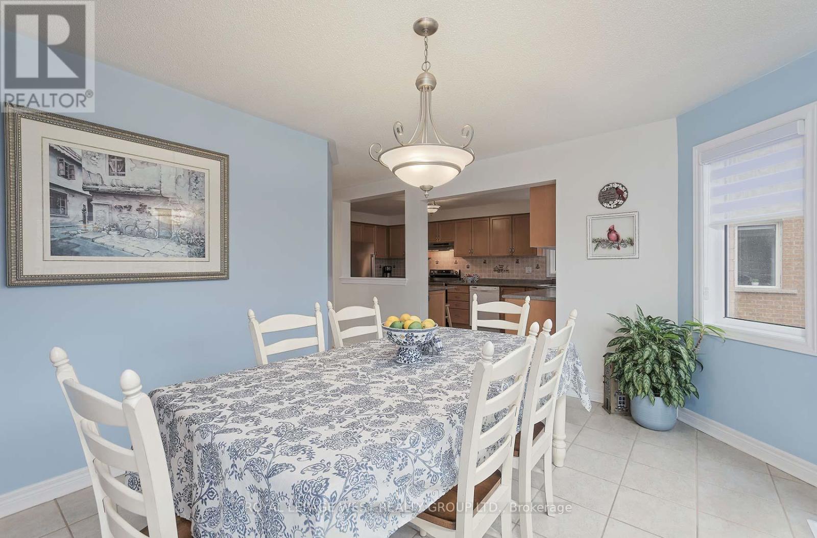 370 Royalpark Way, Vaughan, Ontario  L4H 1K1 - Photo 9 - N12199062