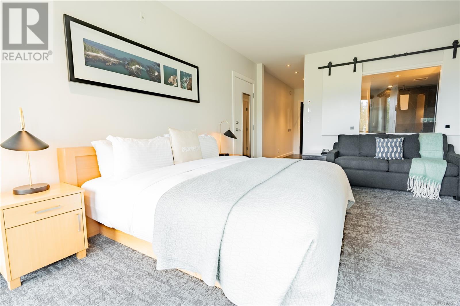 204 596 Marine Dr, Ucluelet, British Columbia  V0R 3A0 - Photo 4 - 1002406