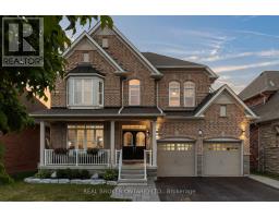 33 ROYAL PARK BOULEVARD, Barrie, Ontario