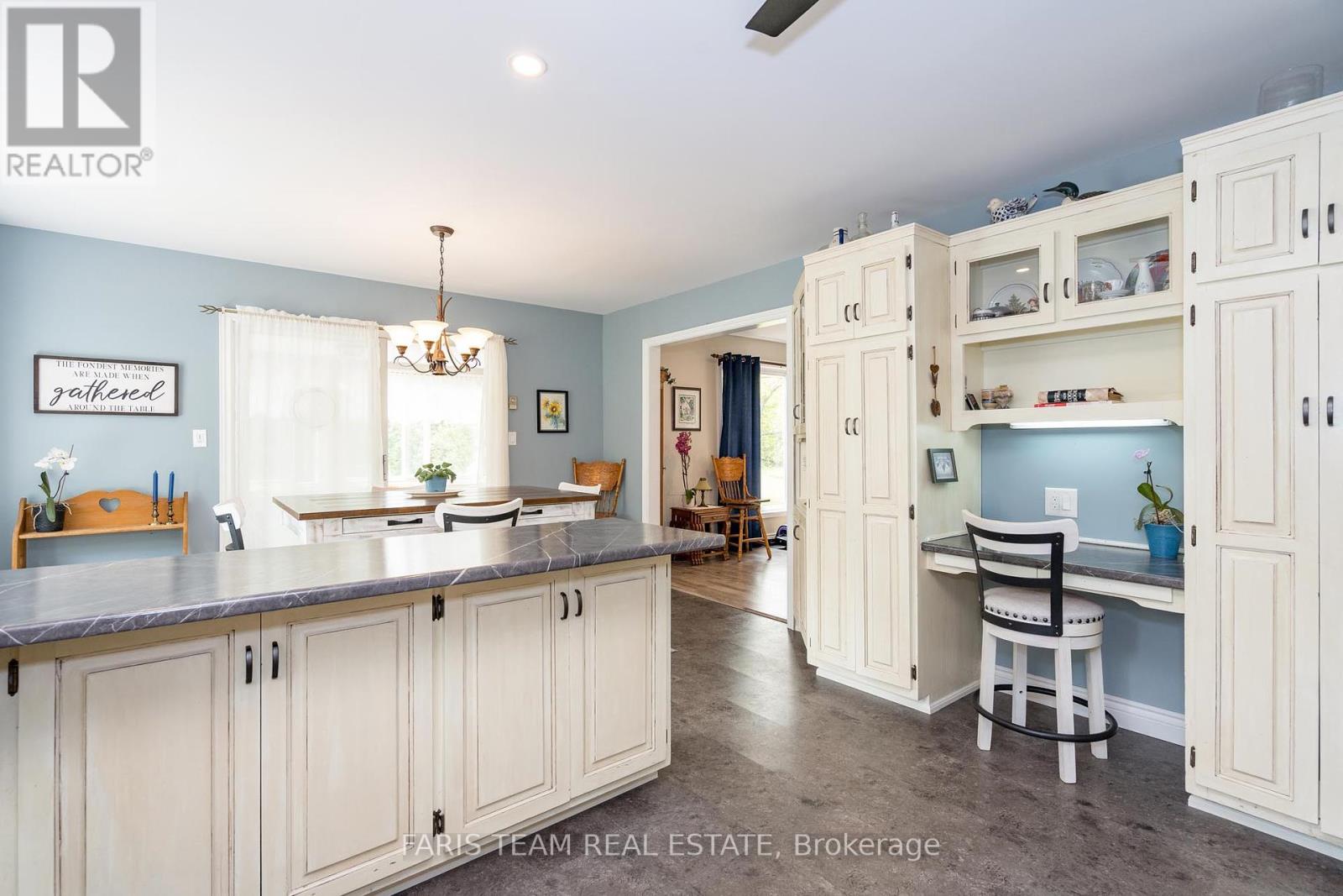1669 Newton Street, Tay, Ontario  L0K 2A0 - Photo 8 - S12198753