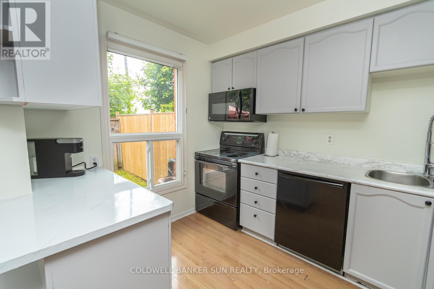 25 - 165 Kozlov Street, Barrie (West Bayfield), Ontario  L4N 7M8 - Photo 16 - S12198991