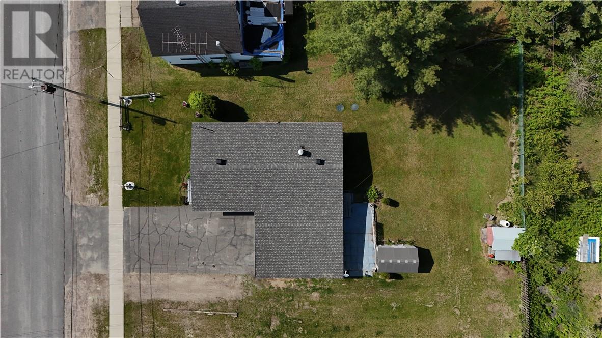345 Castle Street, Massey, Ontario  P0P 1P0 - Photo 4 - 2122728