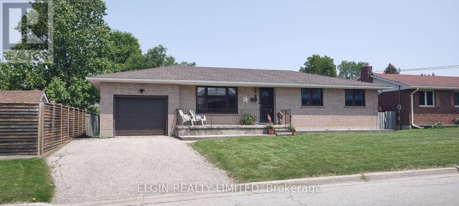 3 MARY BUCKE STREET, St. Thomas, Ontario