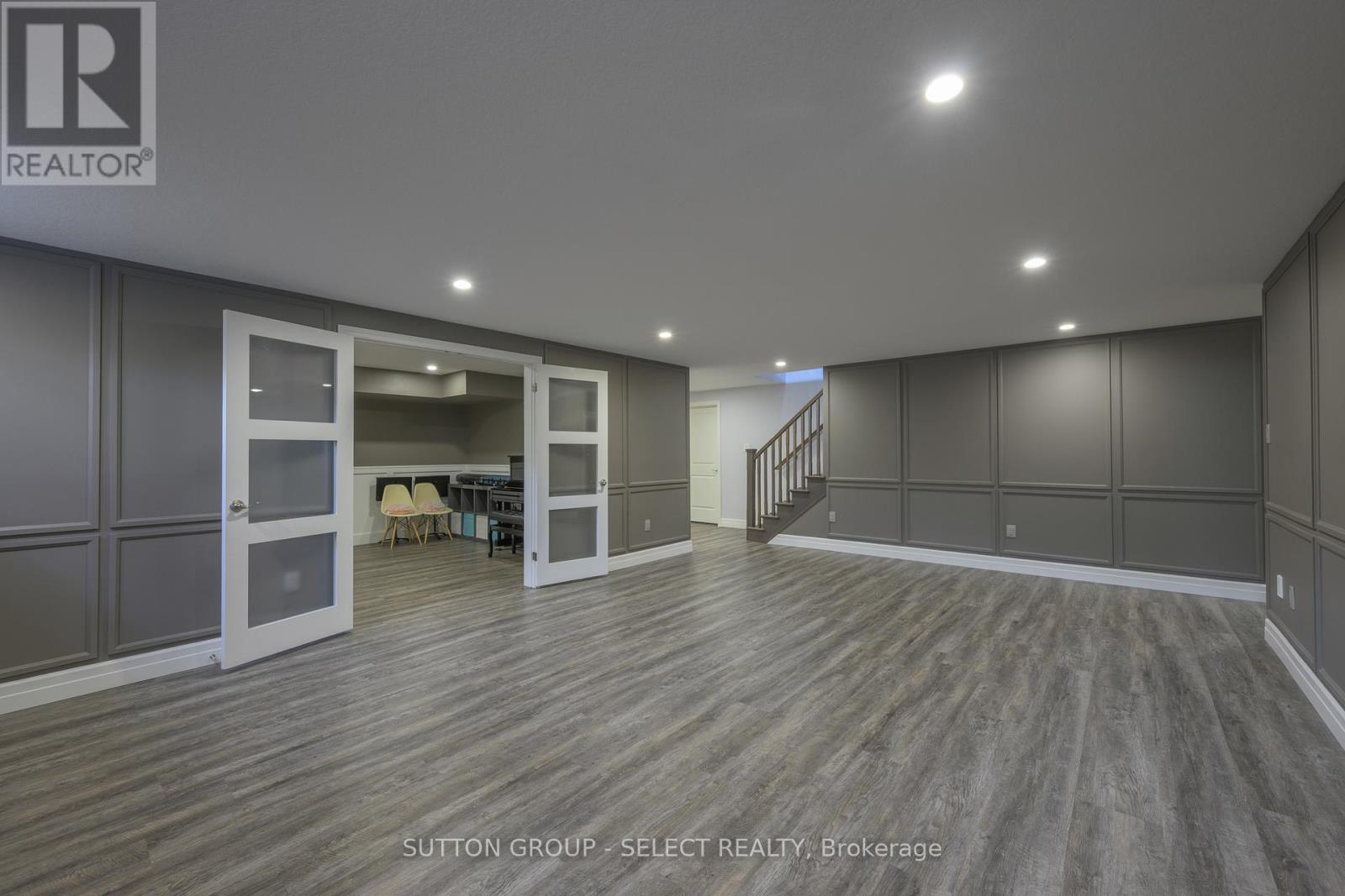2112 Callingham Drive, London North, Ontario  N6G 0M2 - Photo 31 - X12199256