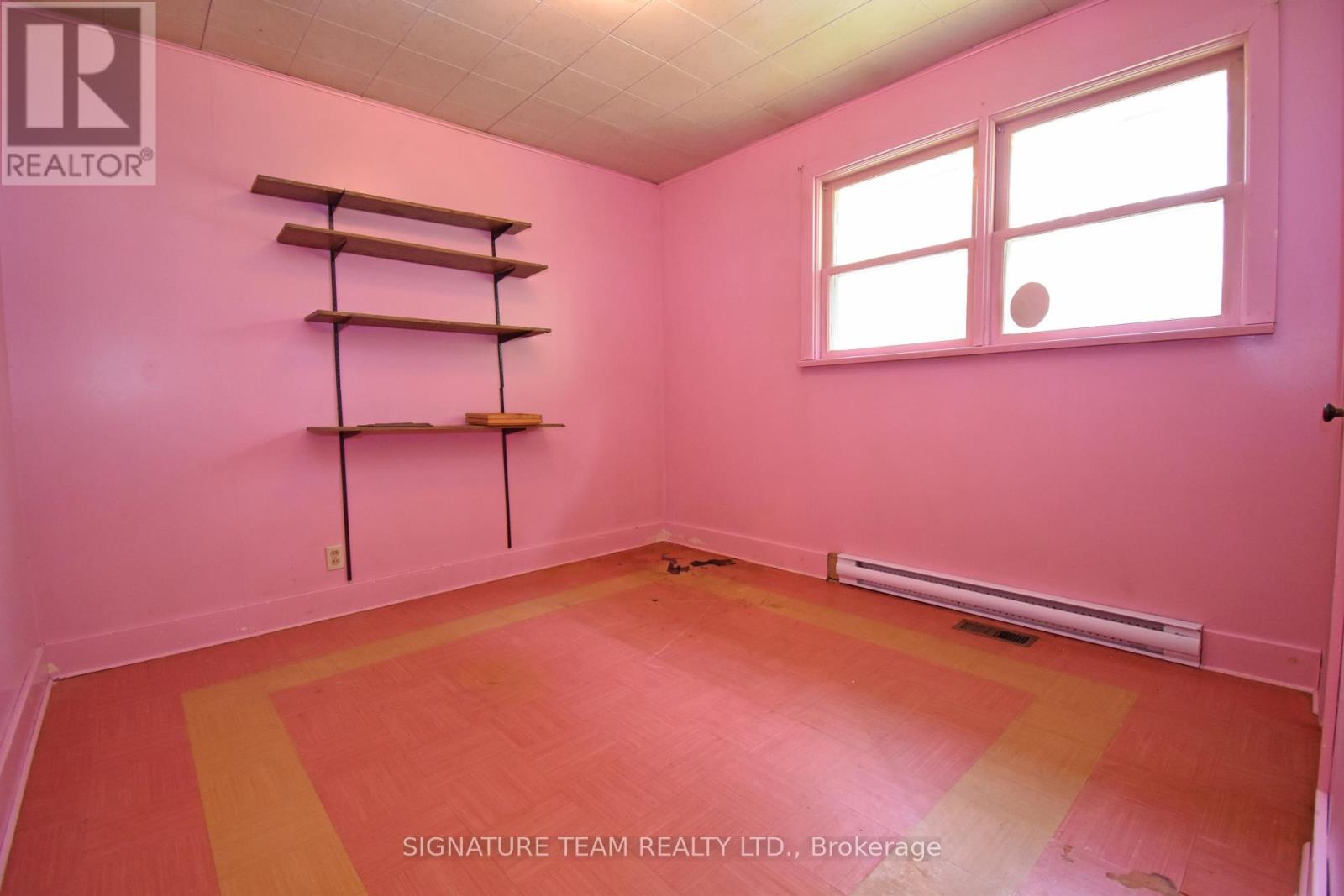22 Elm Street, Killaloe, Ontario  K0J 2A0 - Photo 17 - X12199214