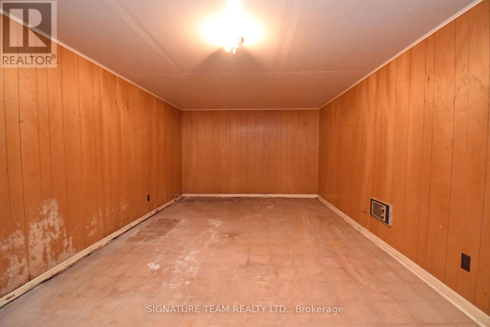 22 Elm Street, Killaloe, Ontario  K0J 2A0 - Photo 20 - X12199214